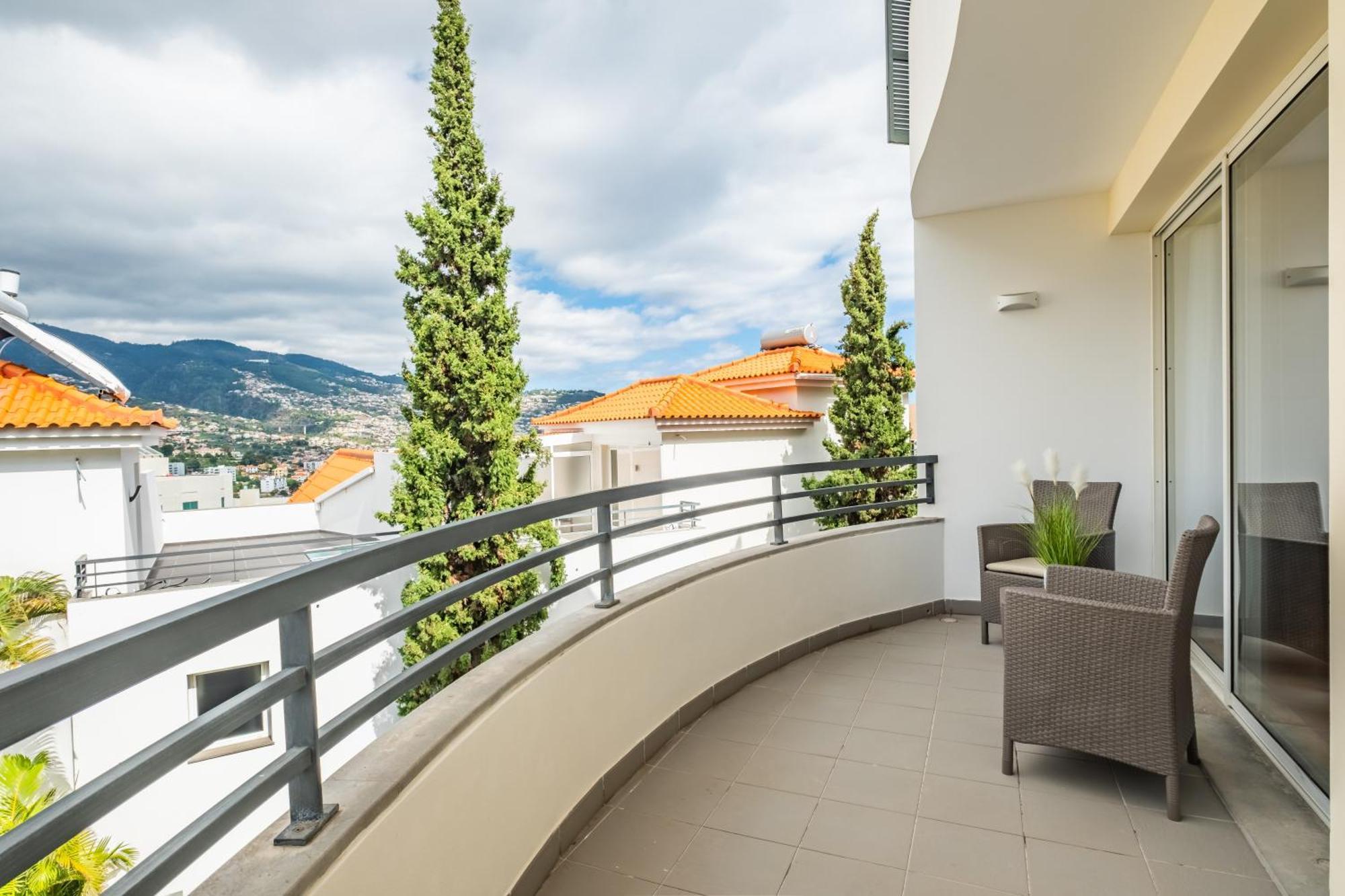 Sun Hills Panoramic Views Villa Funchal  Buitenkant foto